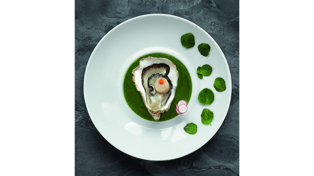 Gillardeau oysters and scallop with grated pink radish with horseradish