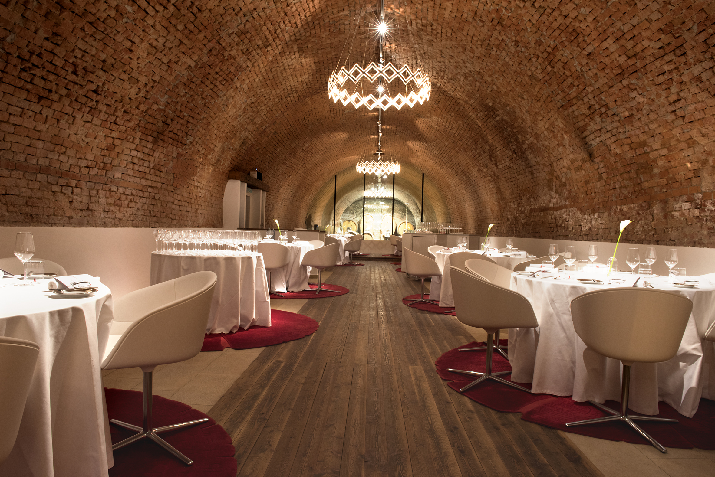 restaurant book keeping