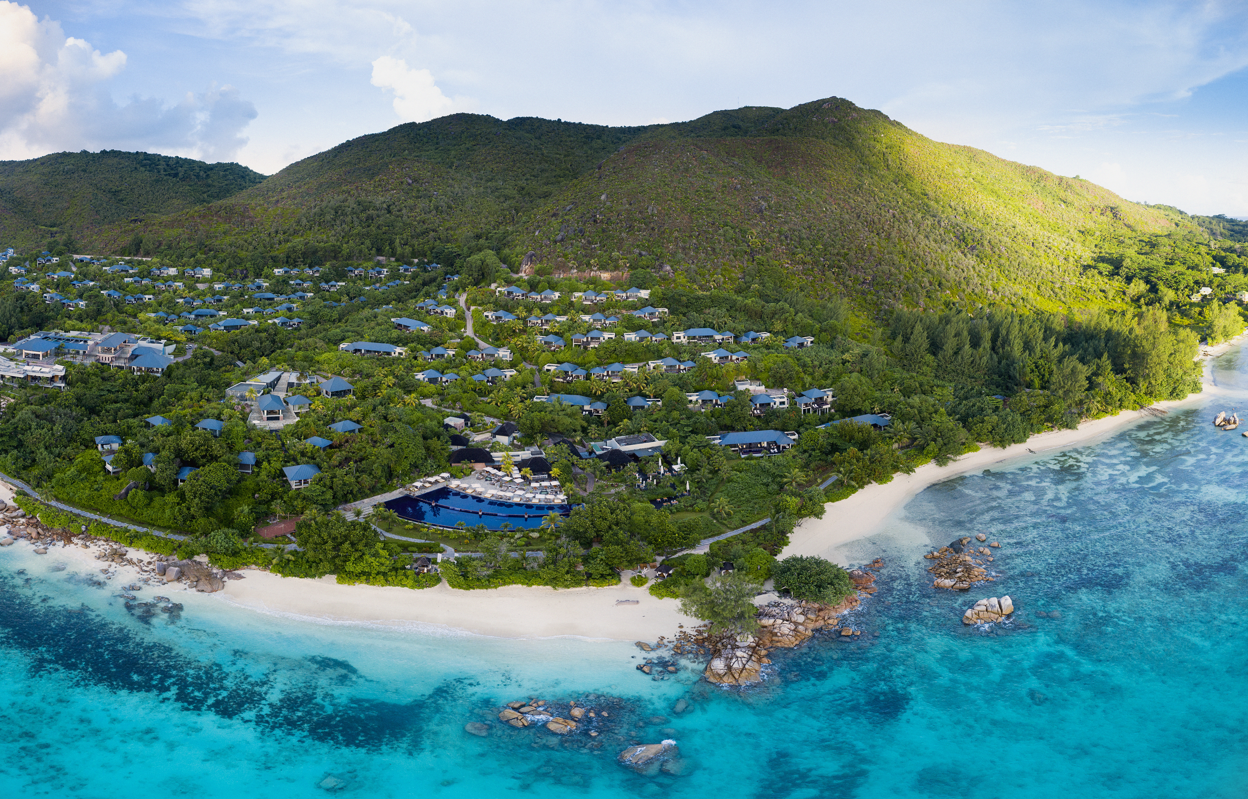 O island. Остров Праслин. Сейшельские острова Праслин. Raffles Seychelles (Сейшелы, Праслин). Ансе Лацио, остров Праслен, Сейшелы.